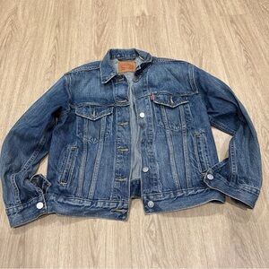 Levi's Blue Denim Jacket with Tan Label